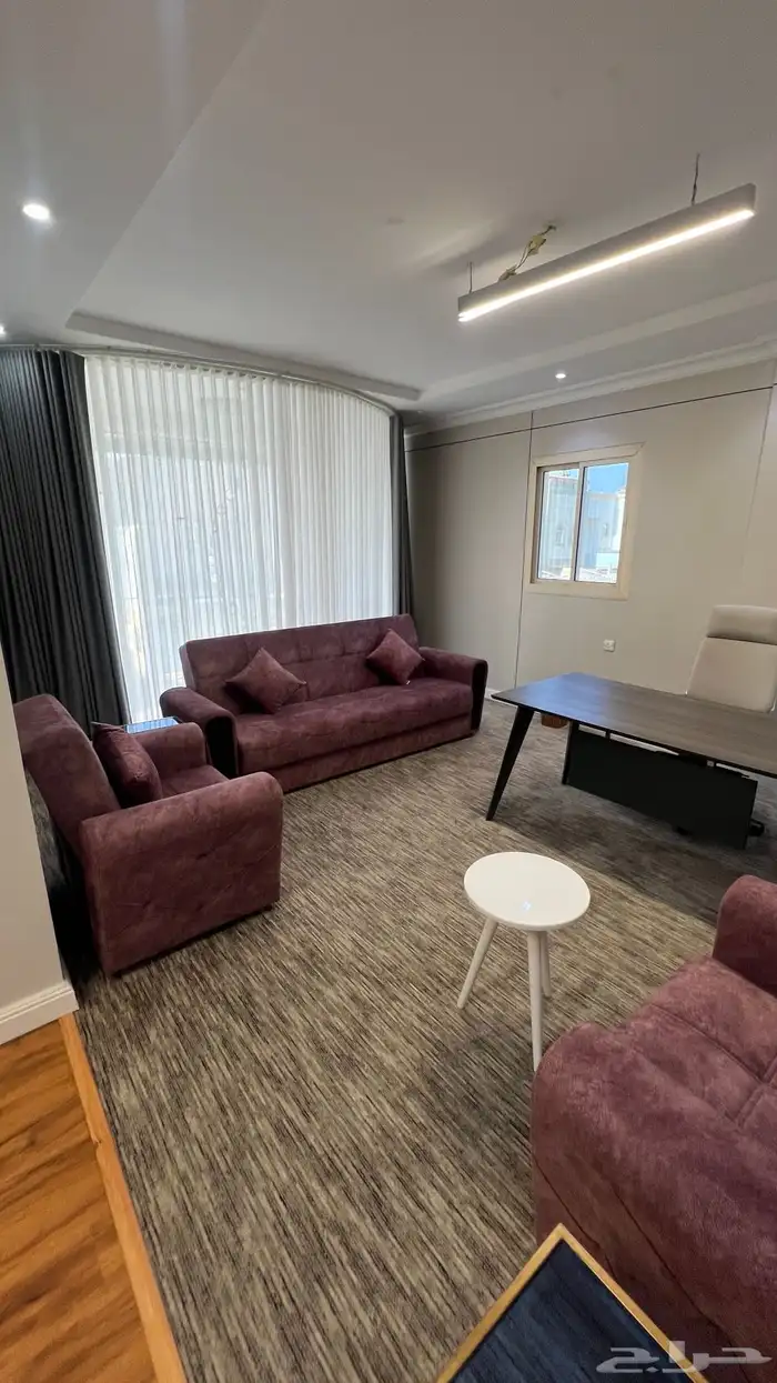 للاستثمار شارعين امامي 30م وخلفي 15م وأيضنا مكاتب للايجار 1