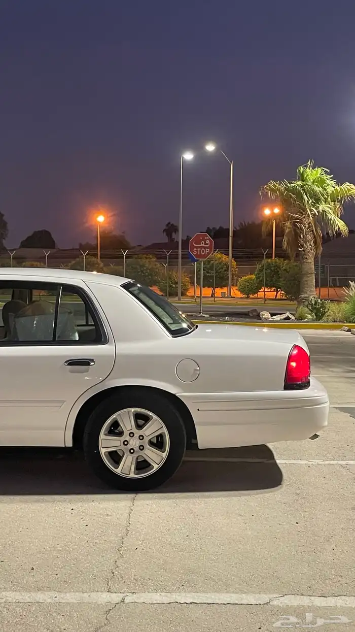 فورد 2011 حكومي 4