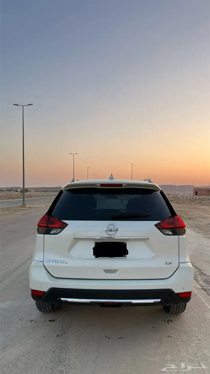 اكس تريل موديل 2022 15