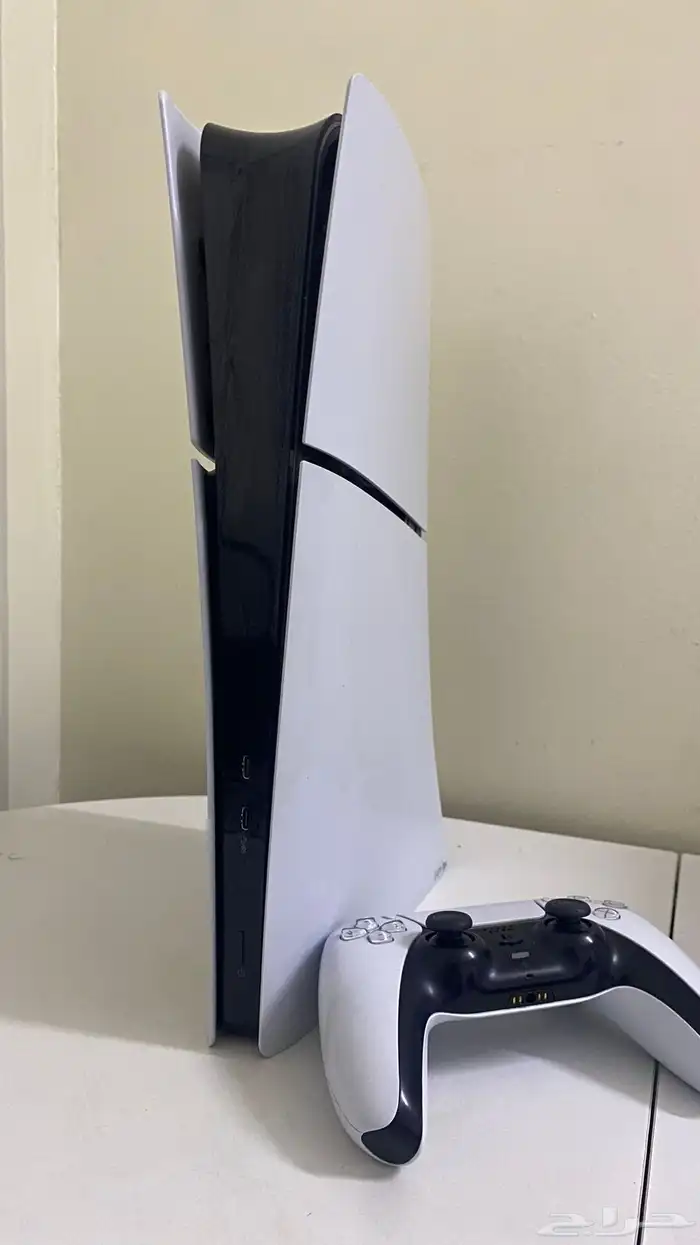 للبيع سوني 5 0