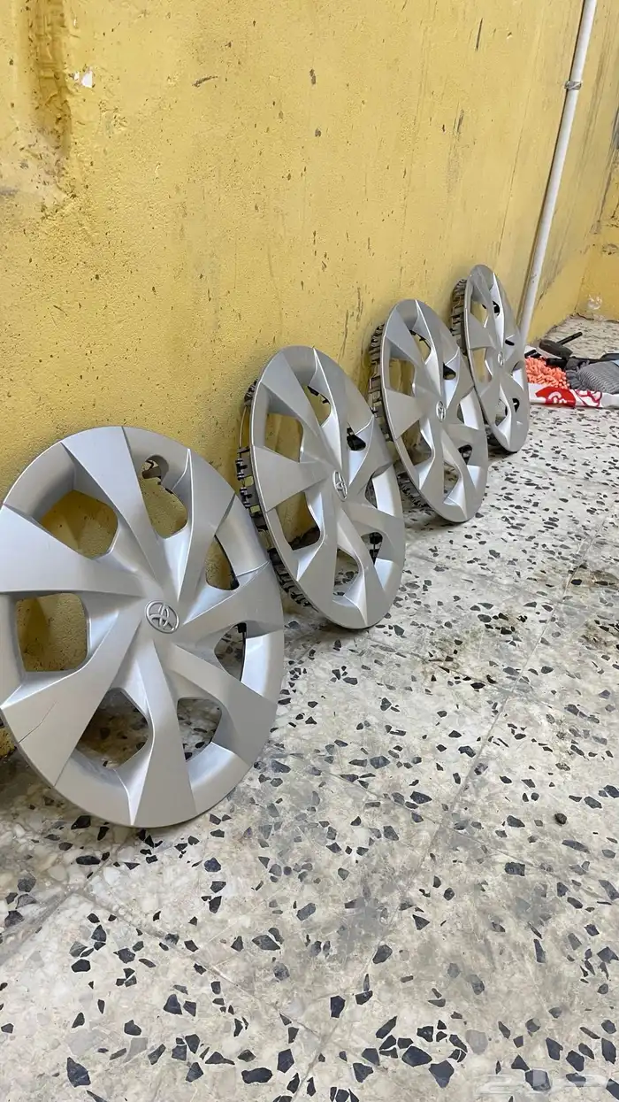 طيس يارس من موديل 18 لين 22 اصلي وكاله 1