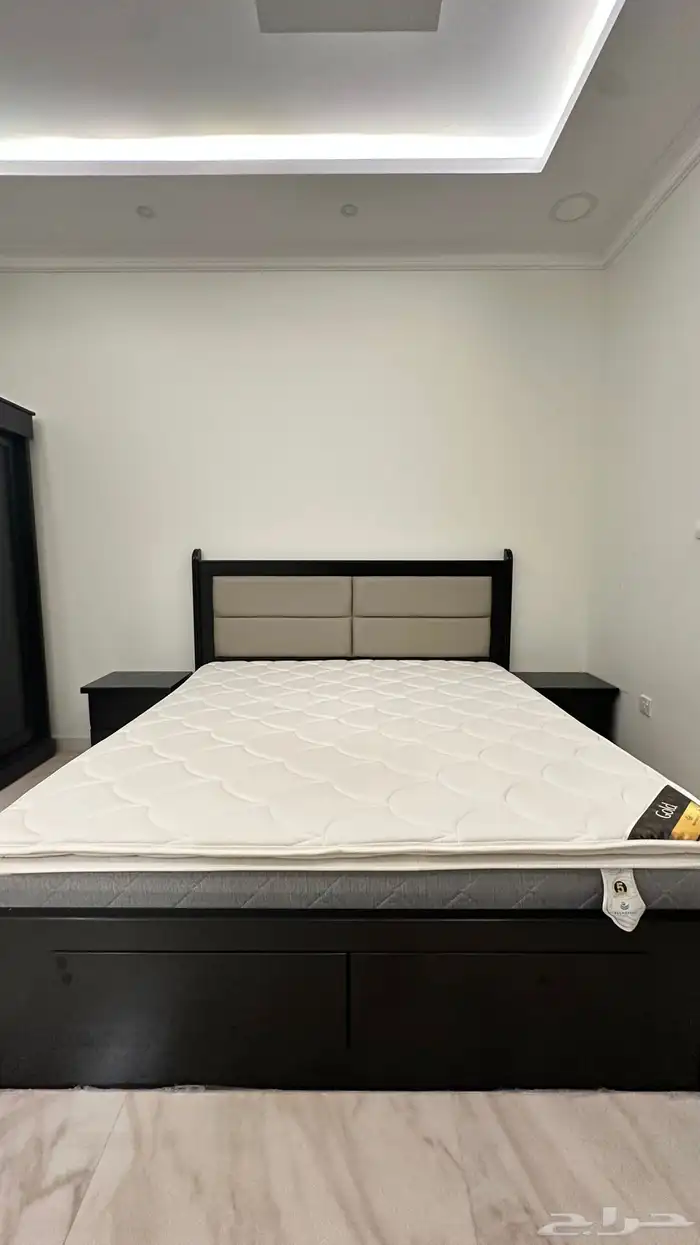 غرفة نوم مودرن 1