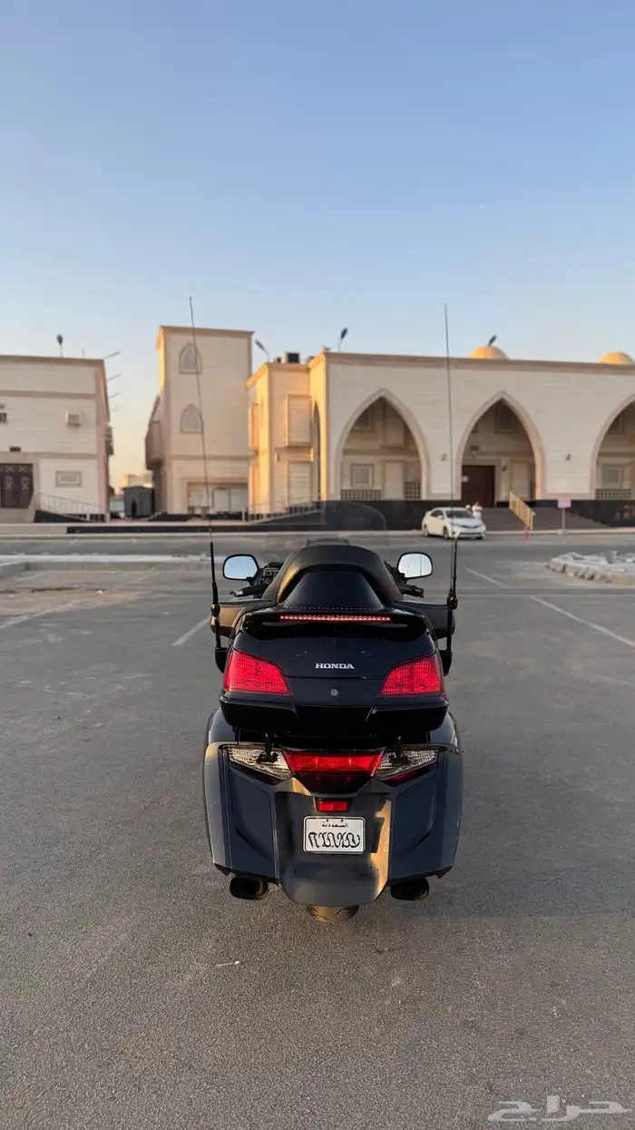 للبيع قولد وينق بلاك اديشن 2014 3