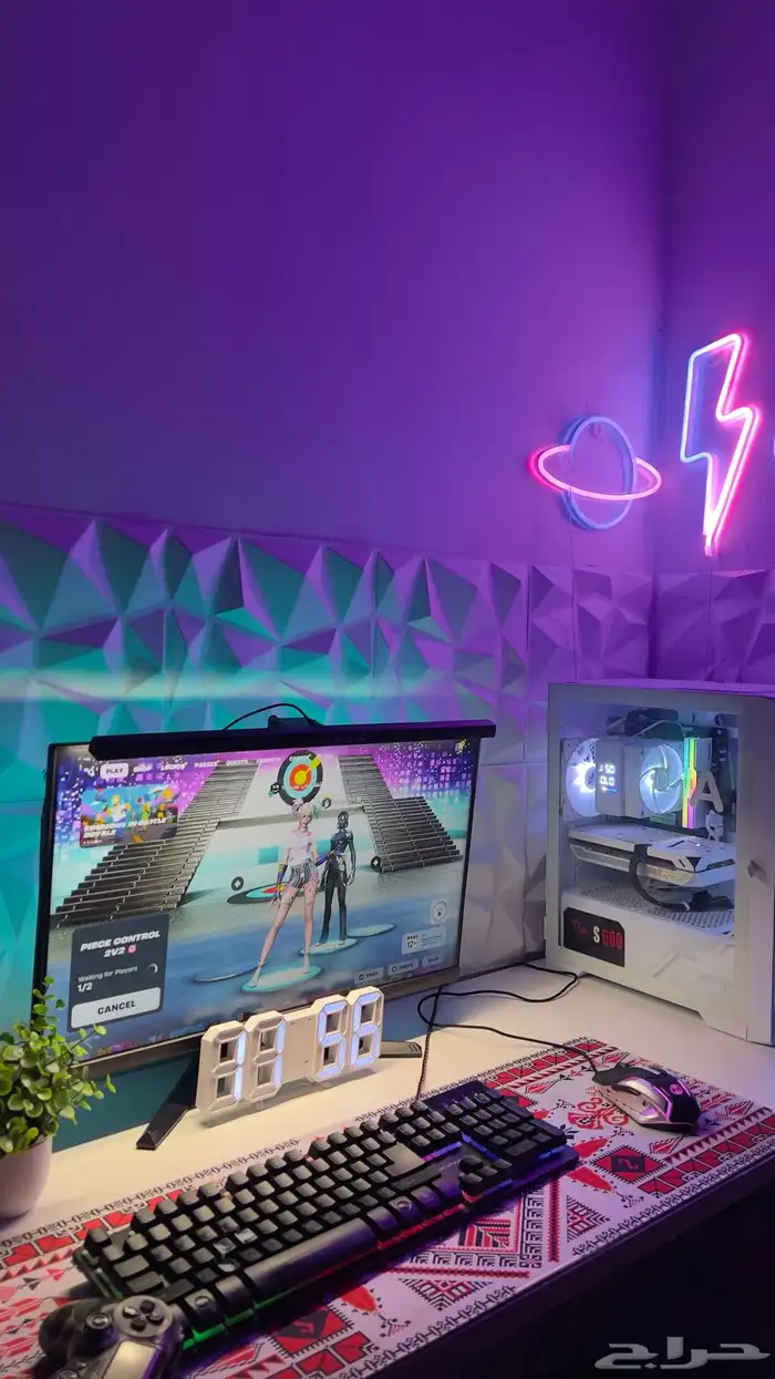 السلام عليكم عندي بي سي للبيع السعر 2600 قابل للتفاوض 0