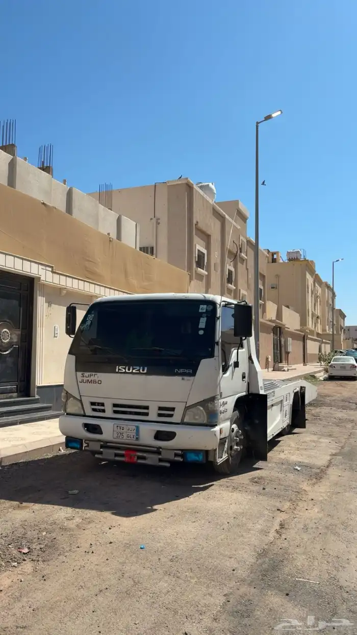 سطحه المدينه المنوره لنقل السيارات المتعطله 0