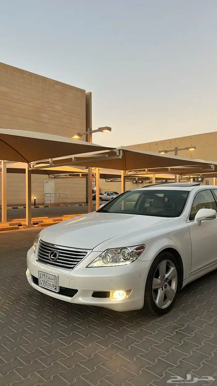 لكزس LS 2012   460 L 2