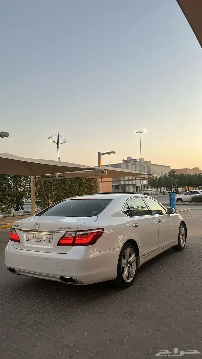 لكزس LS 2012   460 L 5