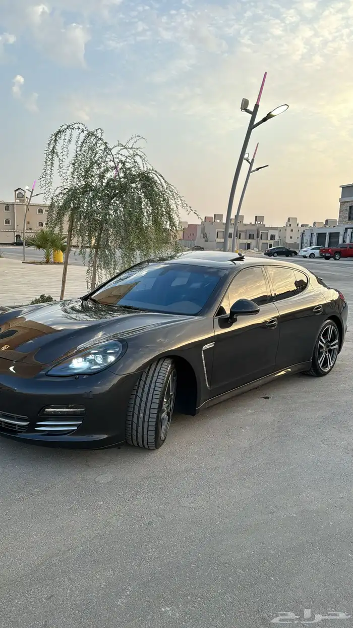 بورش باناميرا بلاتينيوم 1