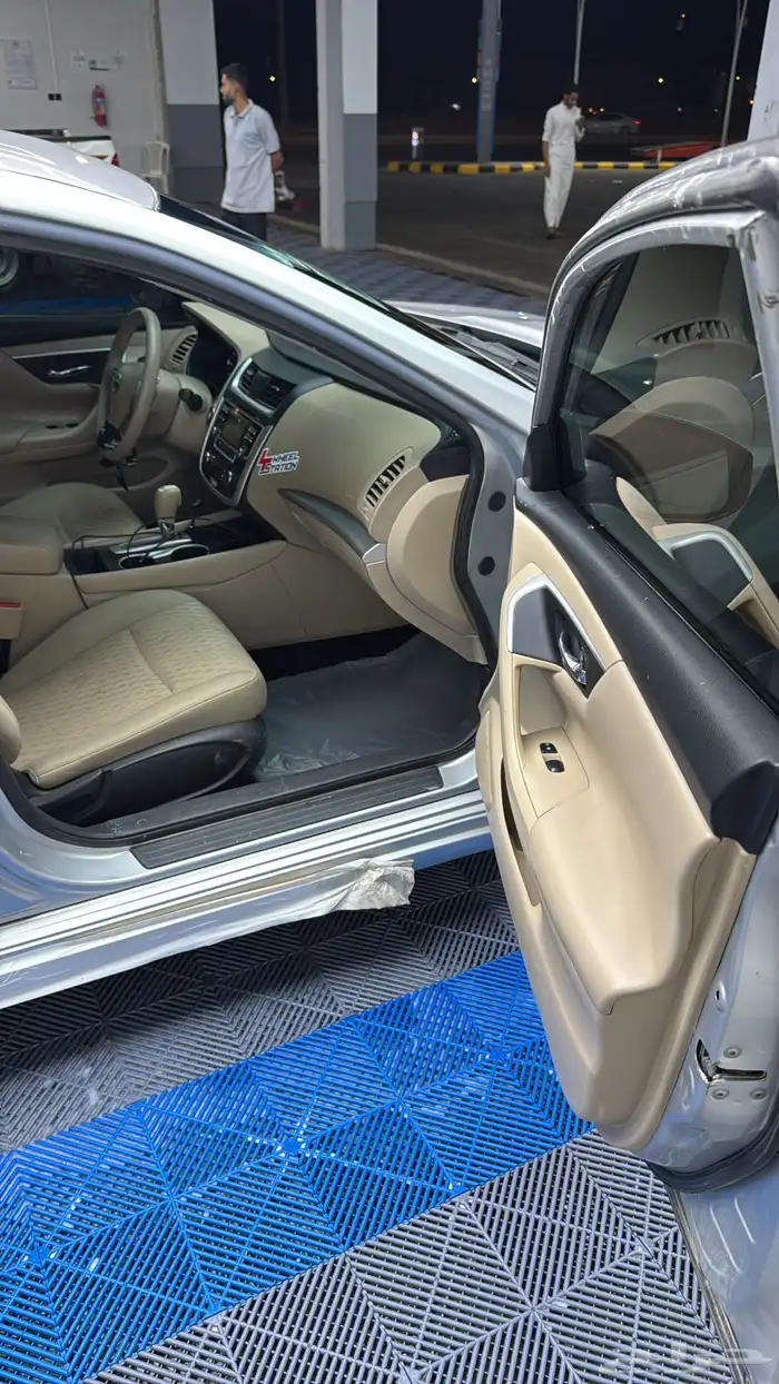 للبيع التيما 2017 11