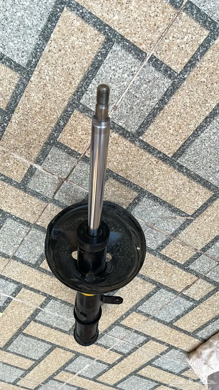 مساعد خلفي كامري 2