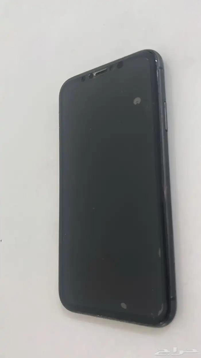 ايفون 11 مساحة128 بطاريه79 نظيفف وشاشه خاليه من الكسور 0