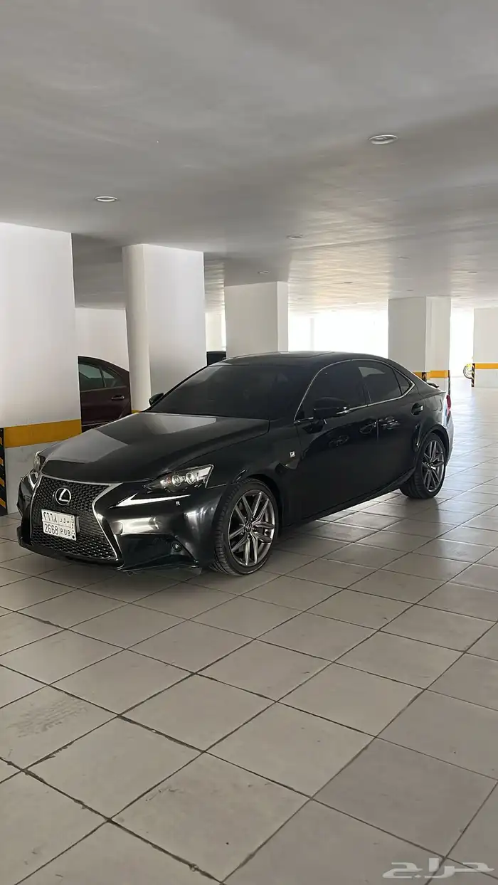 لكزس ارنوبه نظيفه 2