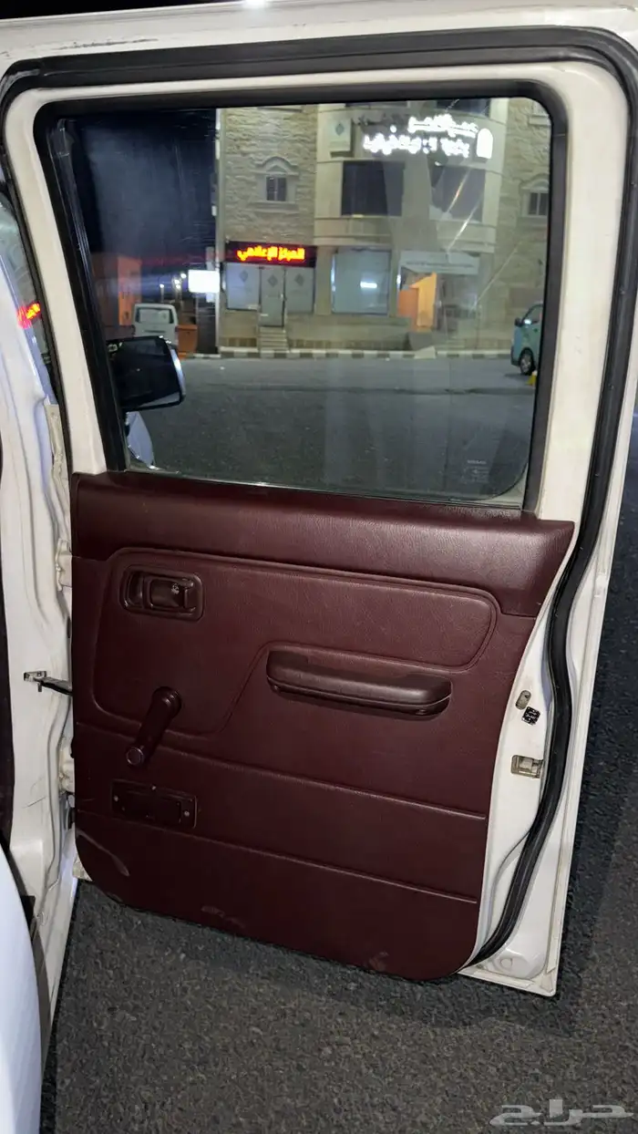 للبيع ددسن موديل 2005 شدد بلد 9