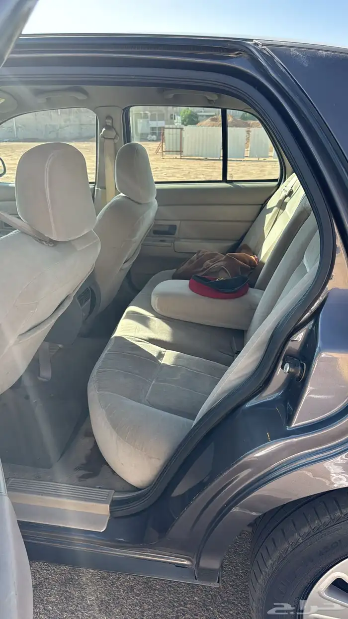 فورد فكتوريا 7