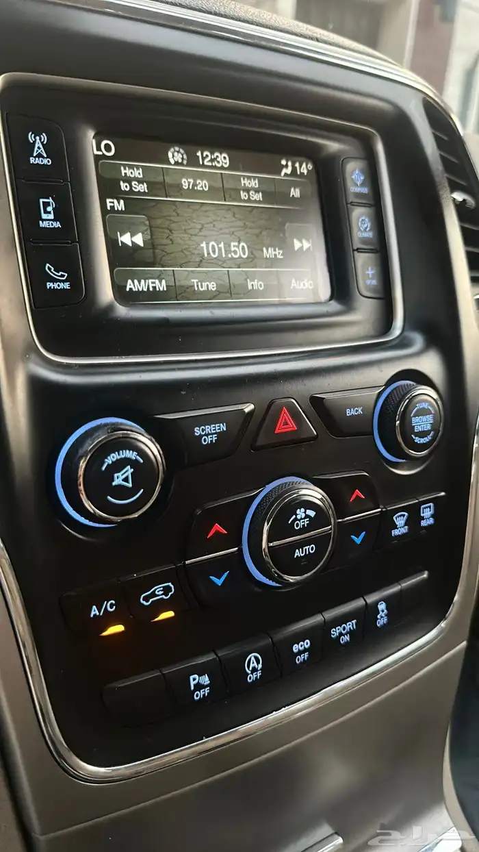 جراند شروكي 2017 - LAREDO . 13