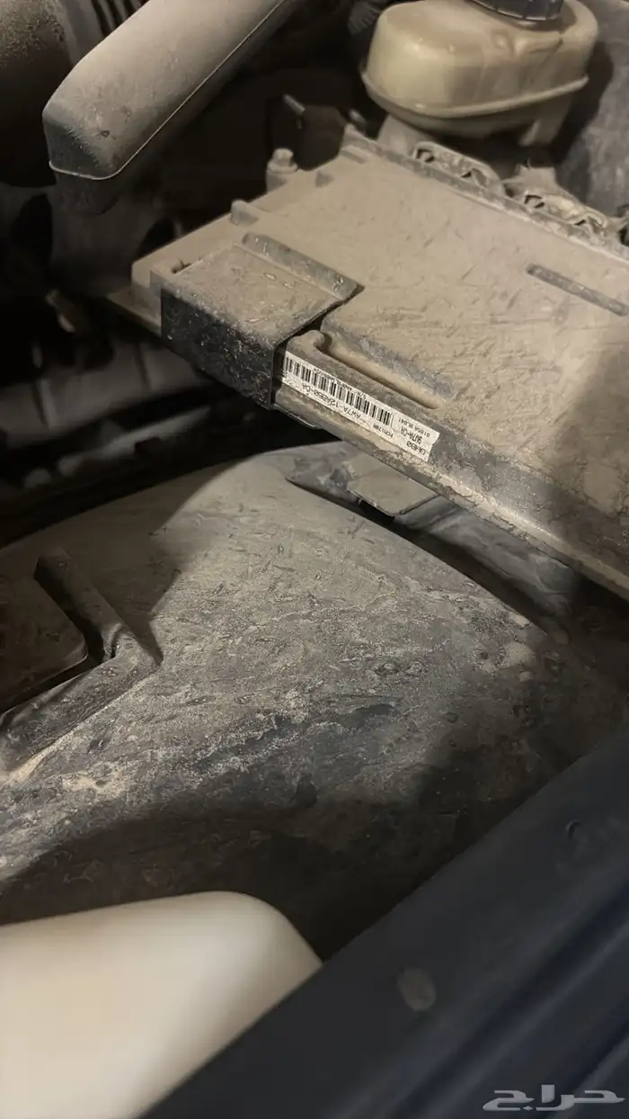 فورد كراون فكتوريا 13