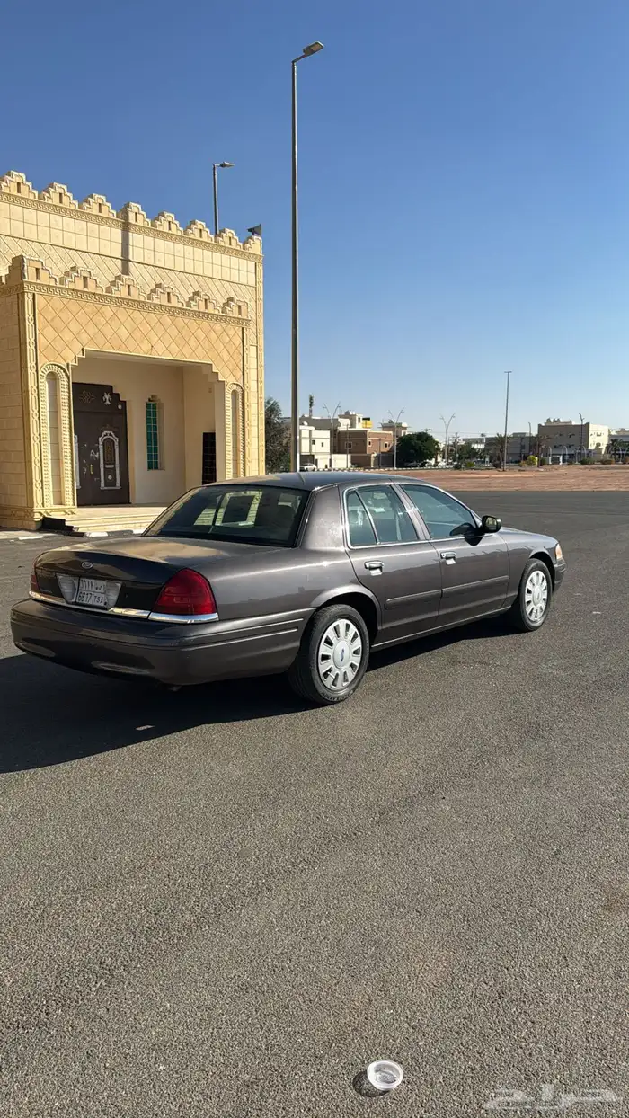 فورد فكتوريا 2