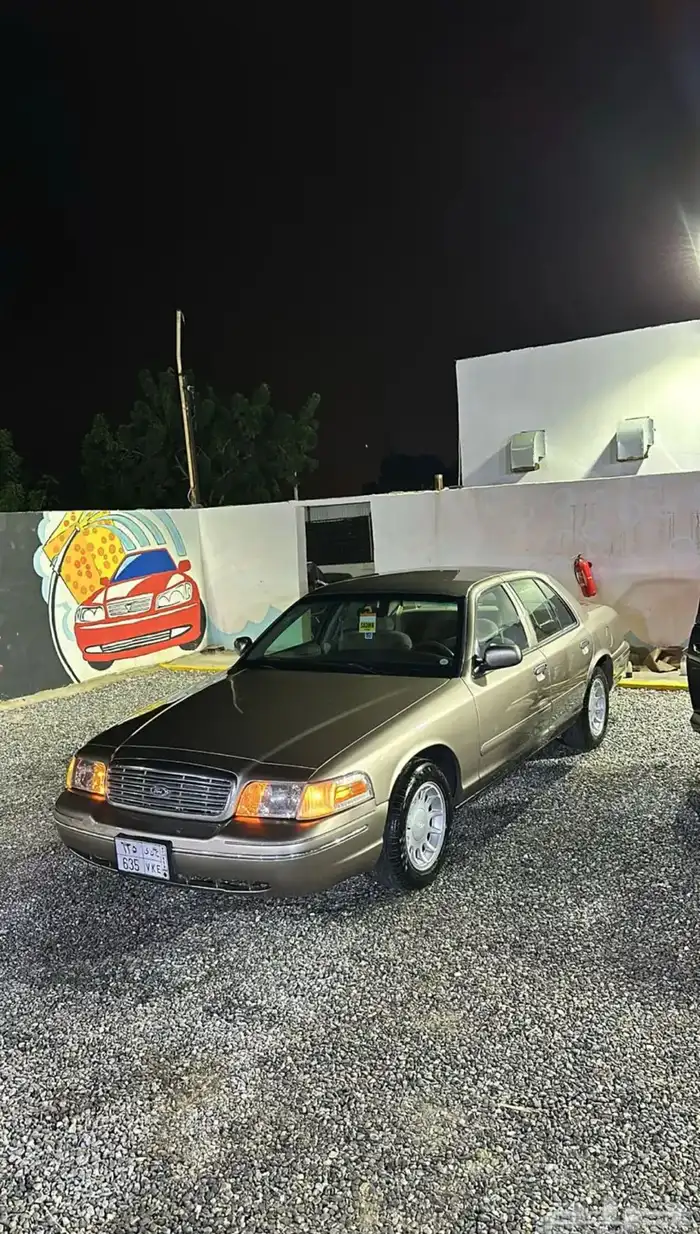 فورد فكتوريا مخزنه 2001 1