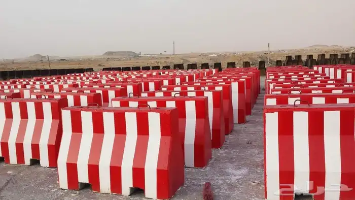 حجر نجرسي منتجات اسمنتيه قواعد اعمده اناره زينه حدائق 9