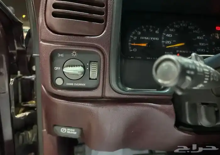 جمس يوكن موديل 1997 مخزن نضيف 12