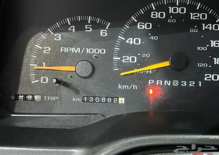 جمس يوكن موديل 1997 مخزن نضيف 7