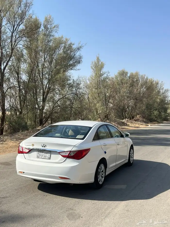 سوناتا 2013 قير عادي(البيع مستعجل) 5