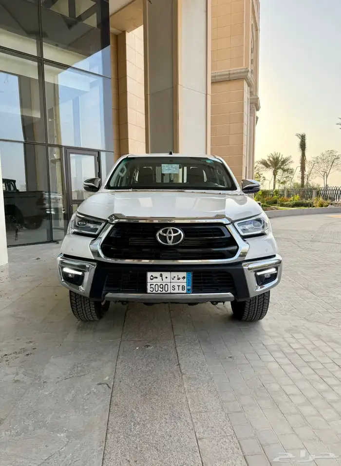 هايلوكس دبل ديزل 2024 نظيفه جدا 5