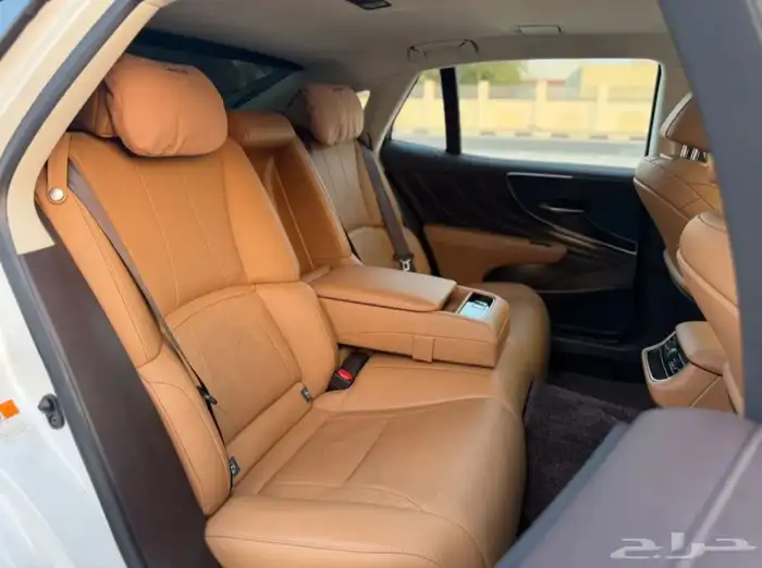 للبيع لكزس LS 350 2020 9