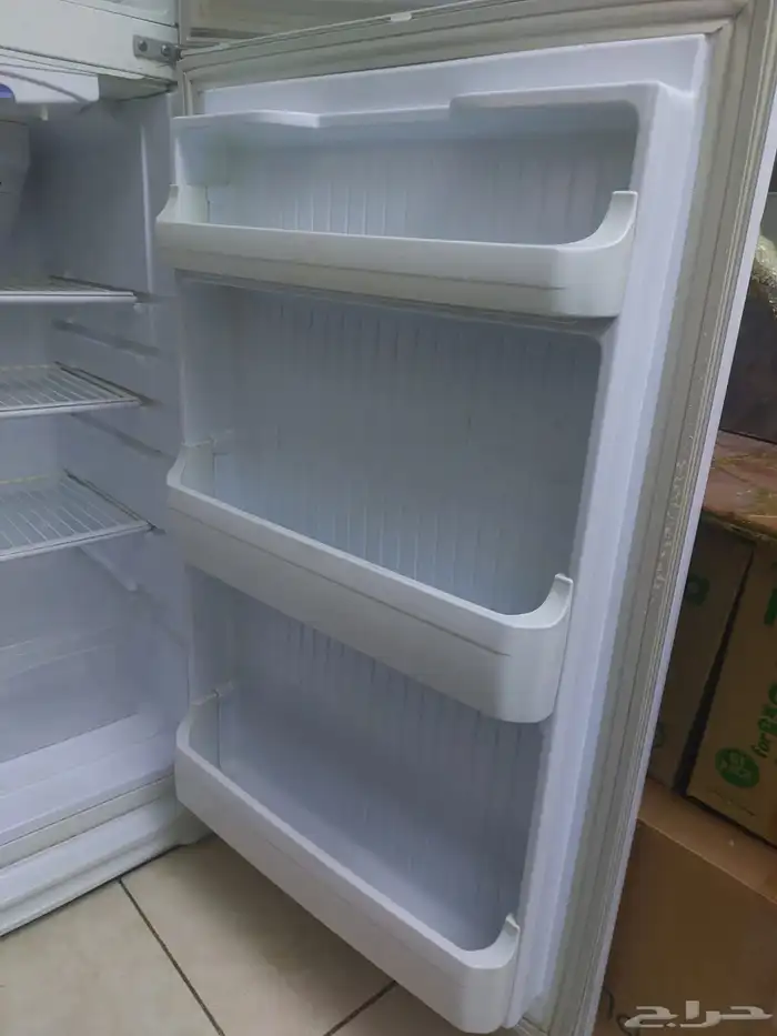 ثلاجة مستخدمه للبيع 1