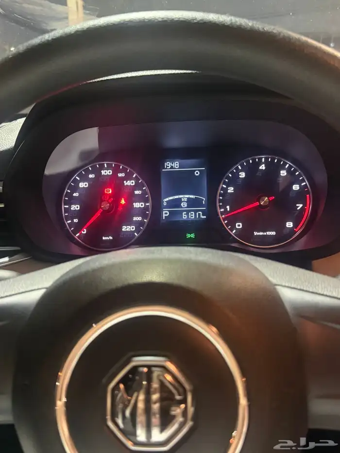 ام جي 5 موديل 2023 7