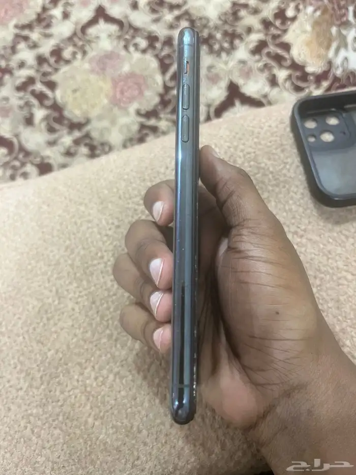 جوال آيفون iPhone 11 bro Max 5