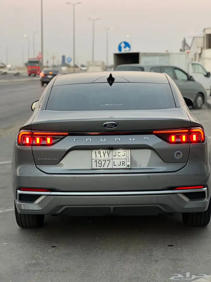 فورد توروس2025 الممشى48 الف فل كامل 5