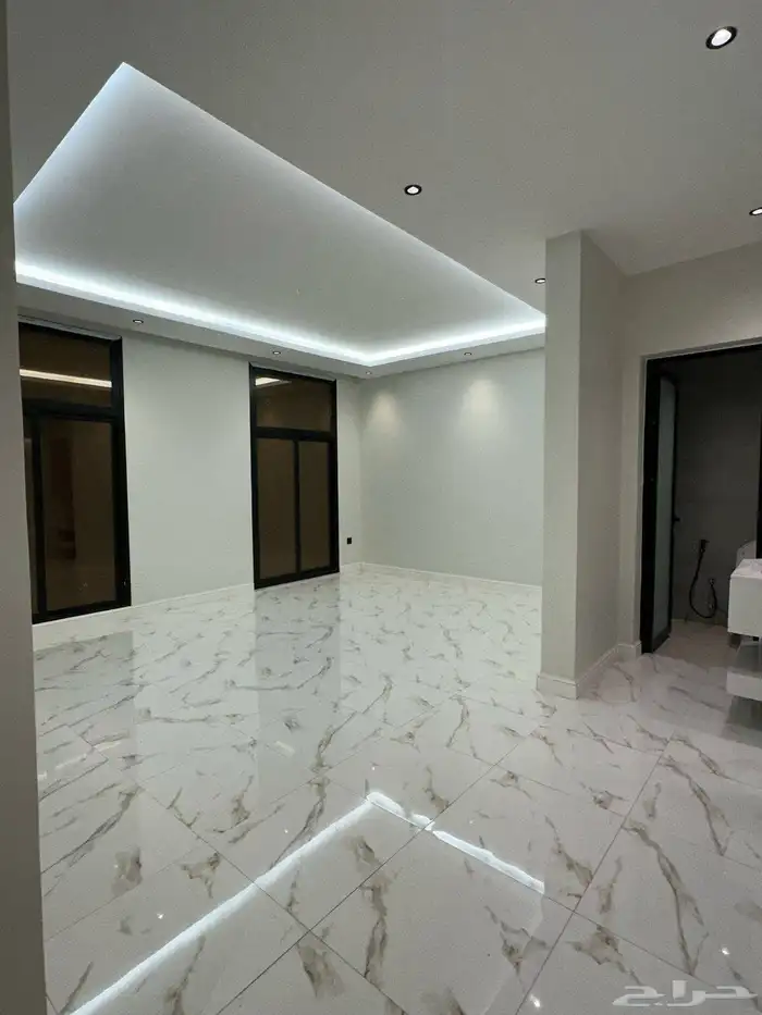 شركة تنظيف منازل وشقق وعمائر وخزانات و فرشات وكنب ومجالس 12