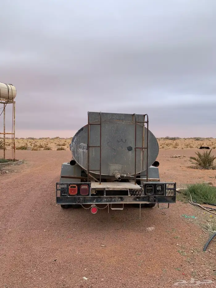 للبيع وايت جيمس 1