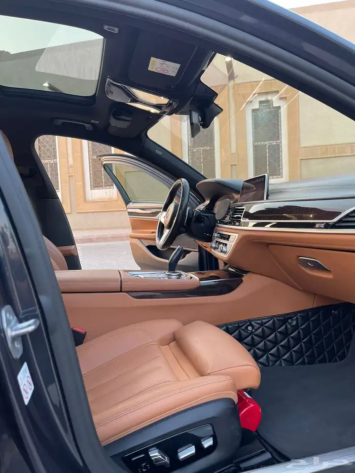 بي ام دبليو 730 2020 7