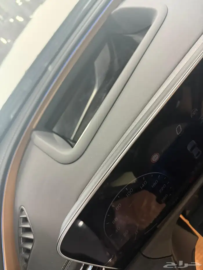 مرسيدس E200 AMG Night Packag 2026 اصفار وكالة 10