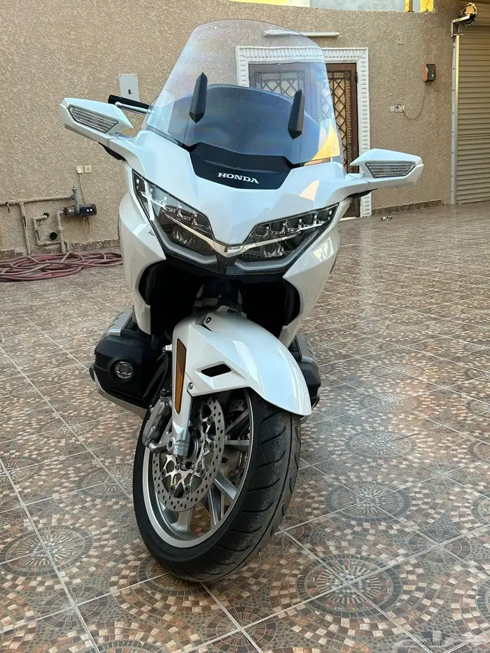 هوندا قولد وينق 2022 قير عادي 0