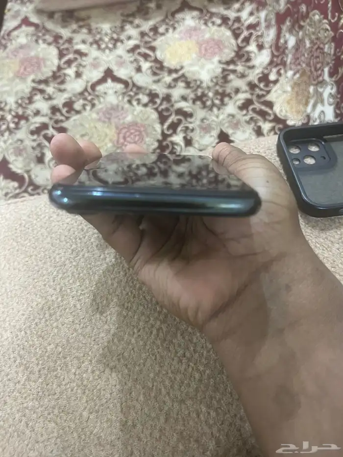 جوال آيفون iPhone 11 bro Max 2
