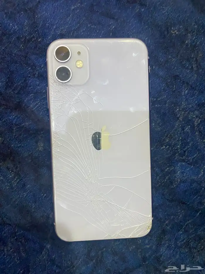 ايفون 11 مستخدم 0