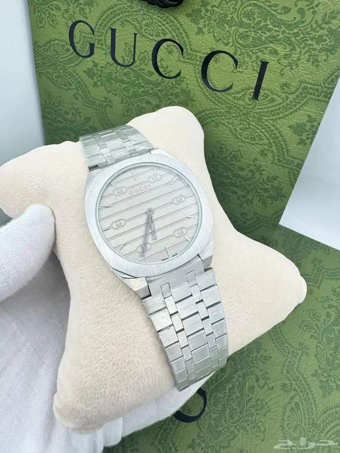 ساعة GUUCCI ماستر مكينة ألماني بالملحقات سعر مخفض 0