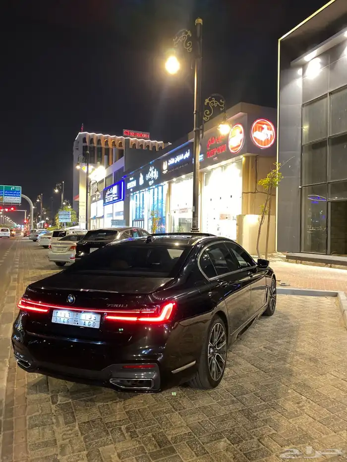 بي ام دبليو 2020 4 cylinder اسود BMW2020 kit M 730 LI 6