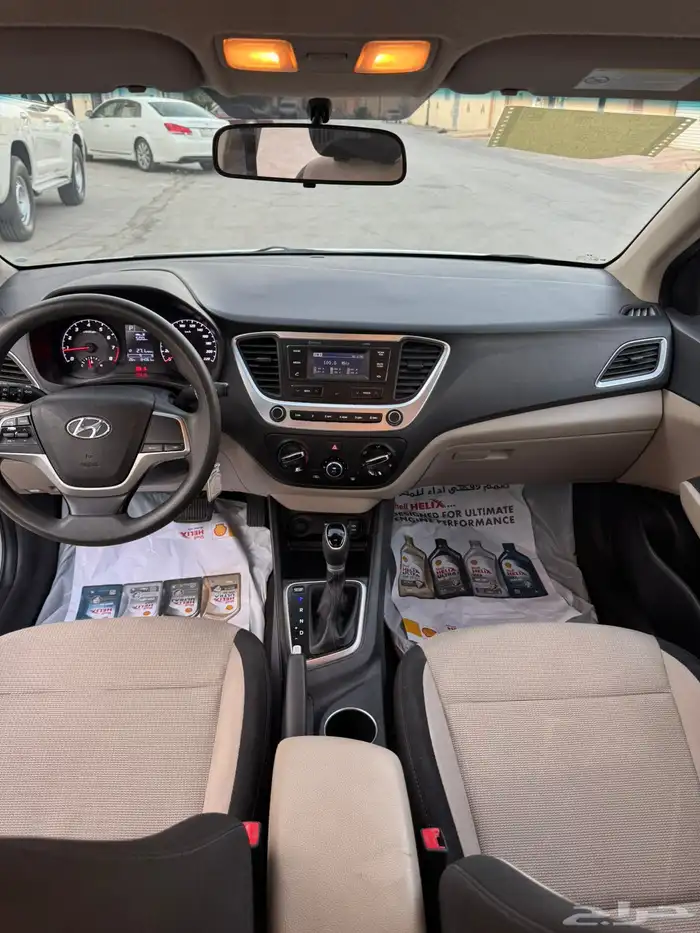 للبيع اكسنت 2023 9