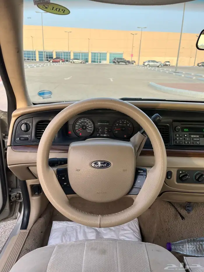 فورد فكتوريا 2008 35