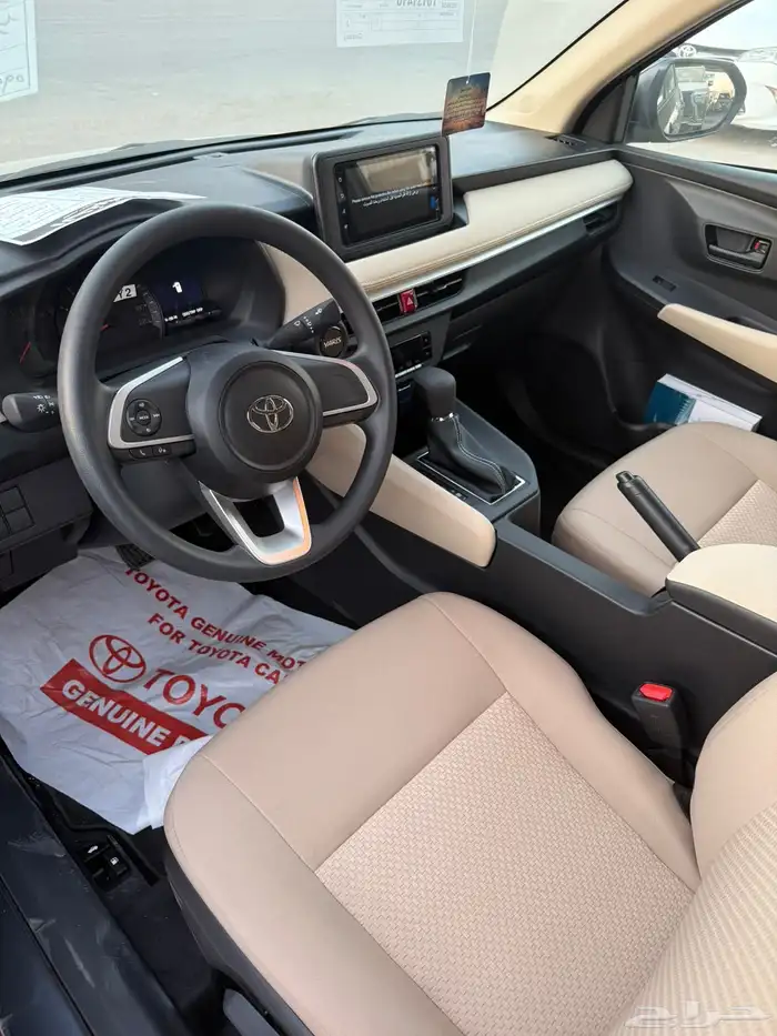 تويوتا يارس 2026 Y سعودي جديد اللون رمادي اقل سعر 59900 8