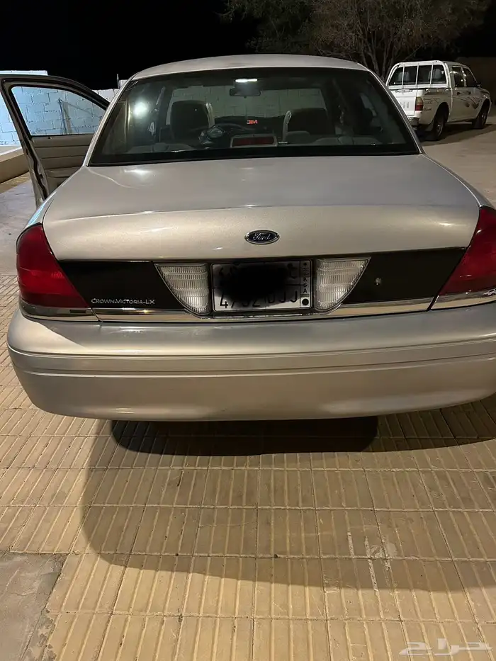 فورد كراون فكتوريا2011 امريكي 2