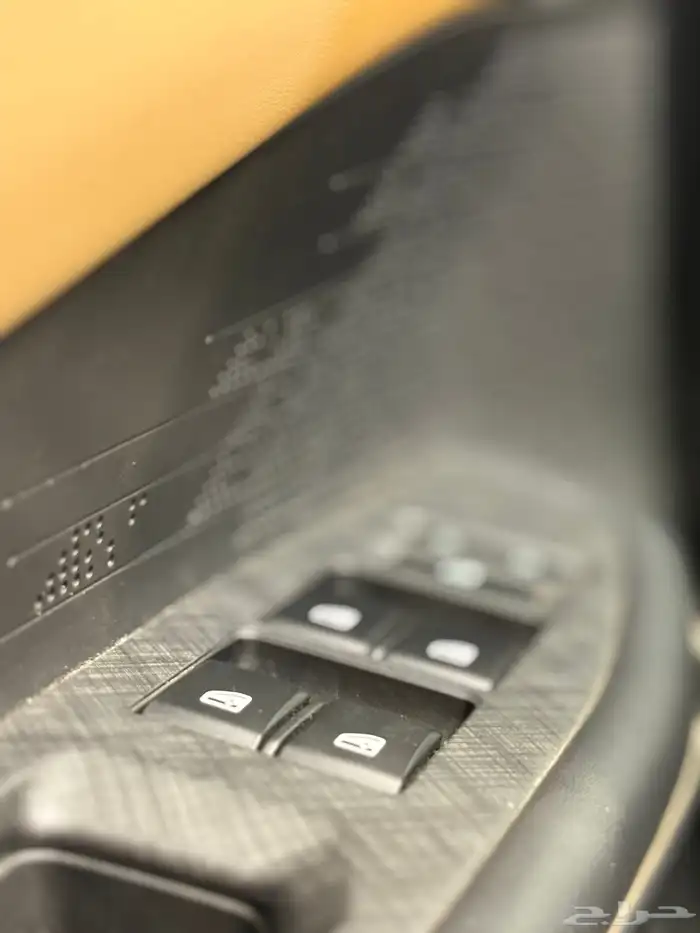 شانجان - يوني في - 2023 - تم تخفيض السعر 20