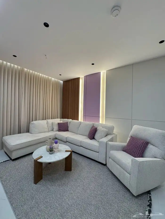 شقة روف جديدة و مؤثثة بالكامل بعالية قباء للبيع 1