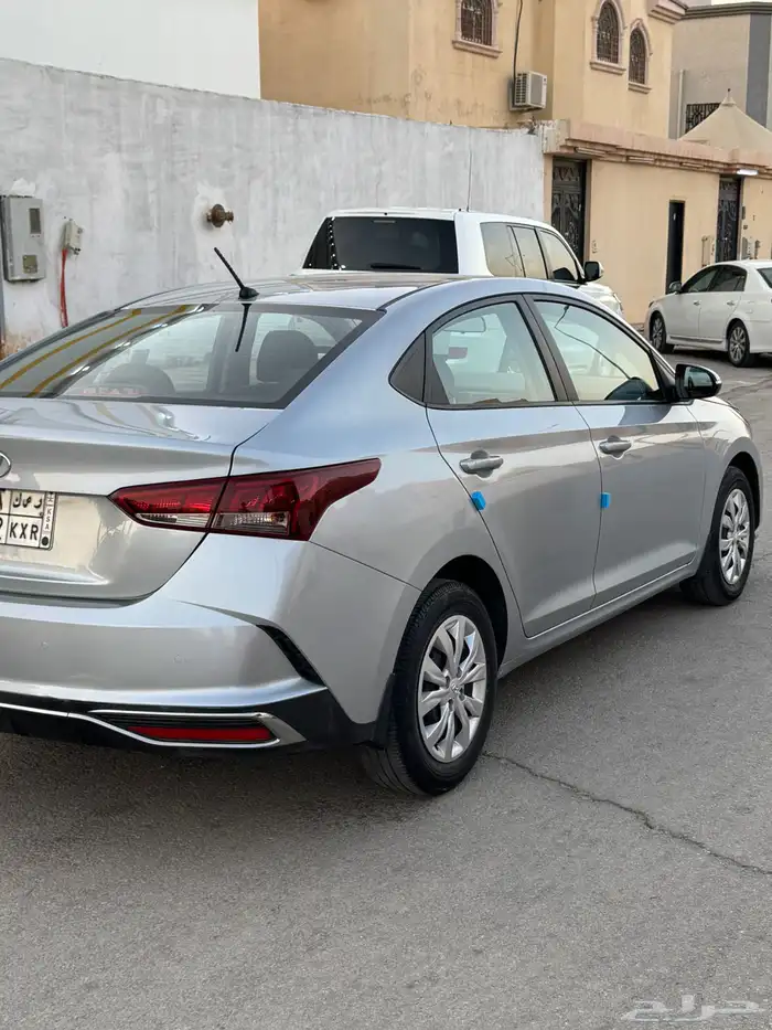 للبيع اكسنت 2023 6