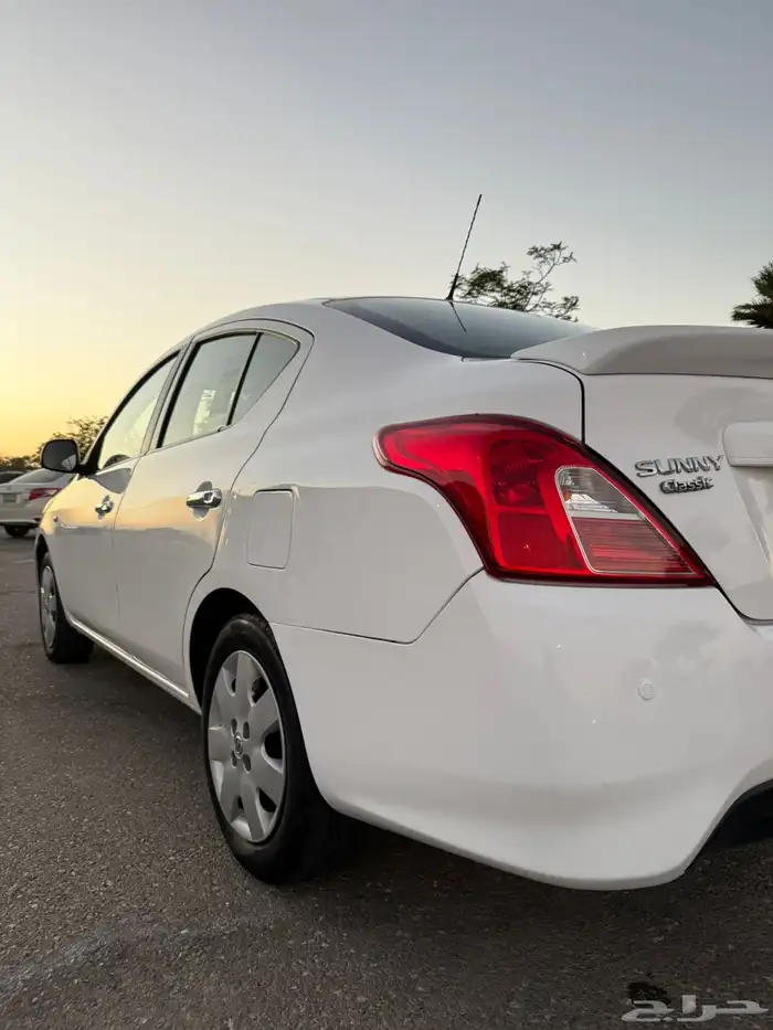 نيسان صني 2022عداد 99km 14