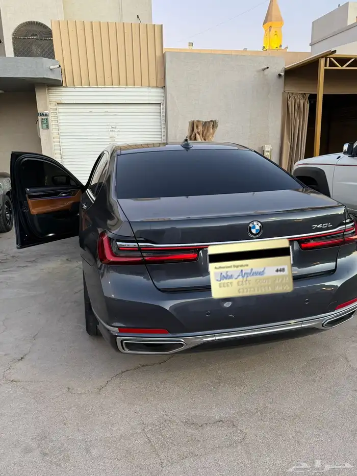 سيارة بي أم دبليو 3